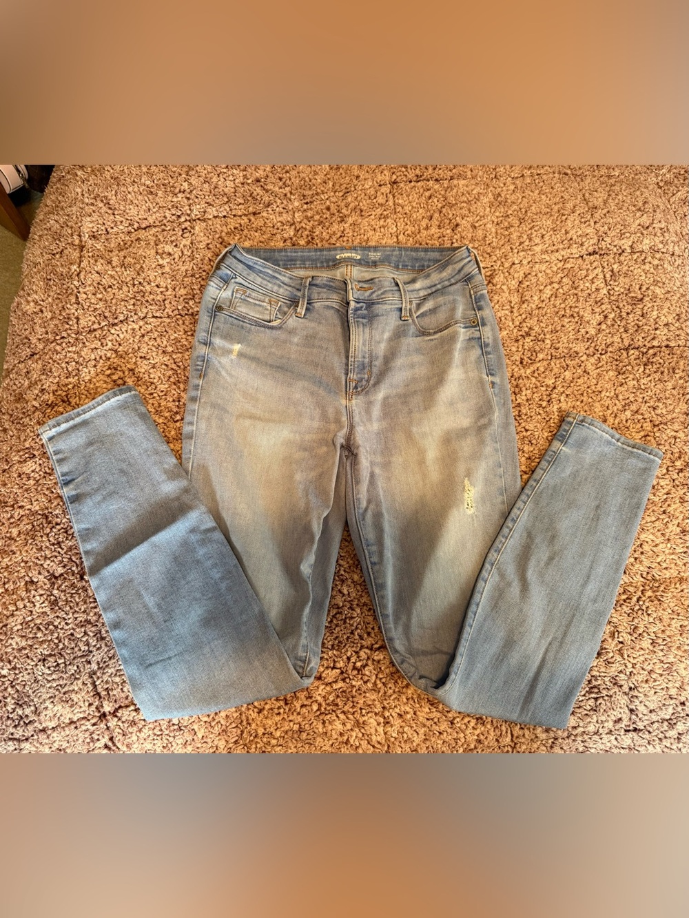 Old Navy Rockstar Super Skinny High Rise Womenβs Jeans (Size 6)